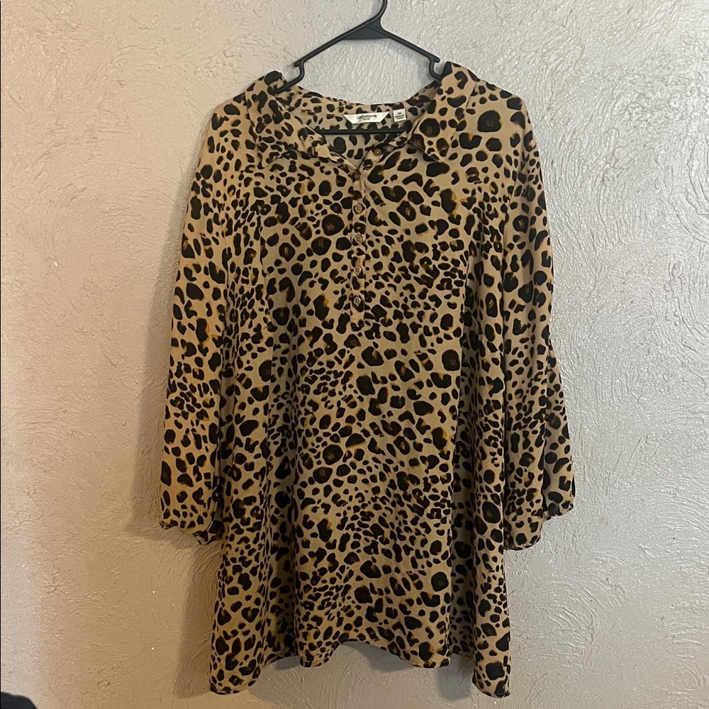 Liz Claiborne Animal Print Blouse